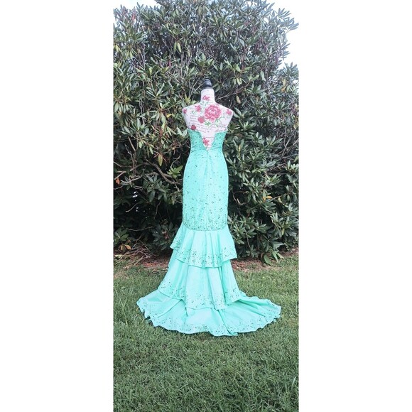 Panoply Size 4 Women's Green Beaded Sequined Formal Evening Gown Homecoming Prom - Picture 2 of 6